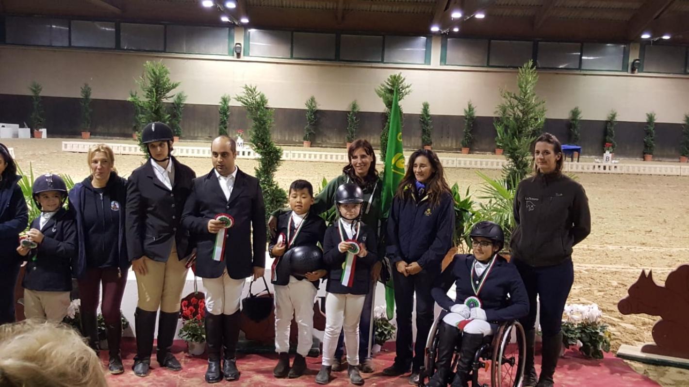 Federazione Italiana Sport Equestri - CR Emilia Romagna - PIOGGIA E  MEDAGLIE PER LEMILIA ROMAGNA A PONTEDERA