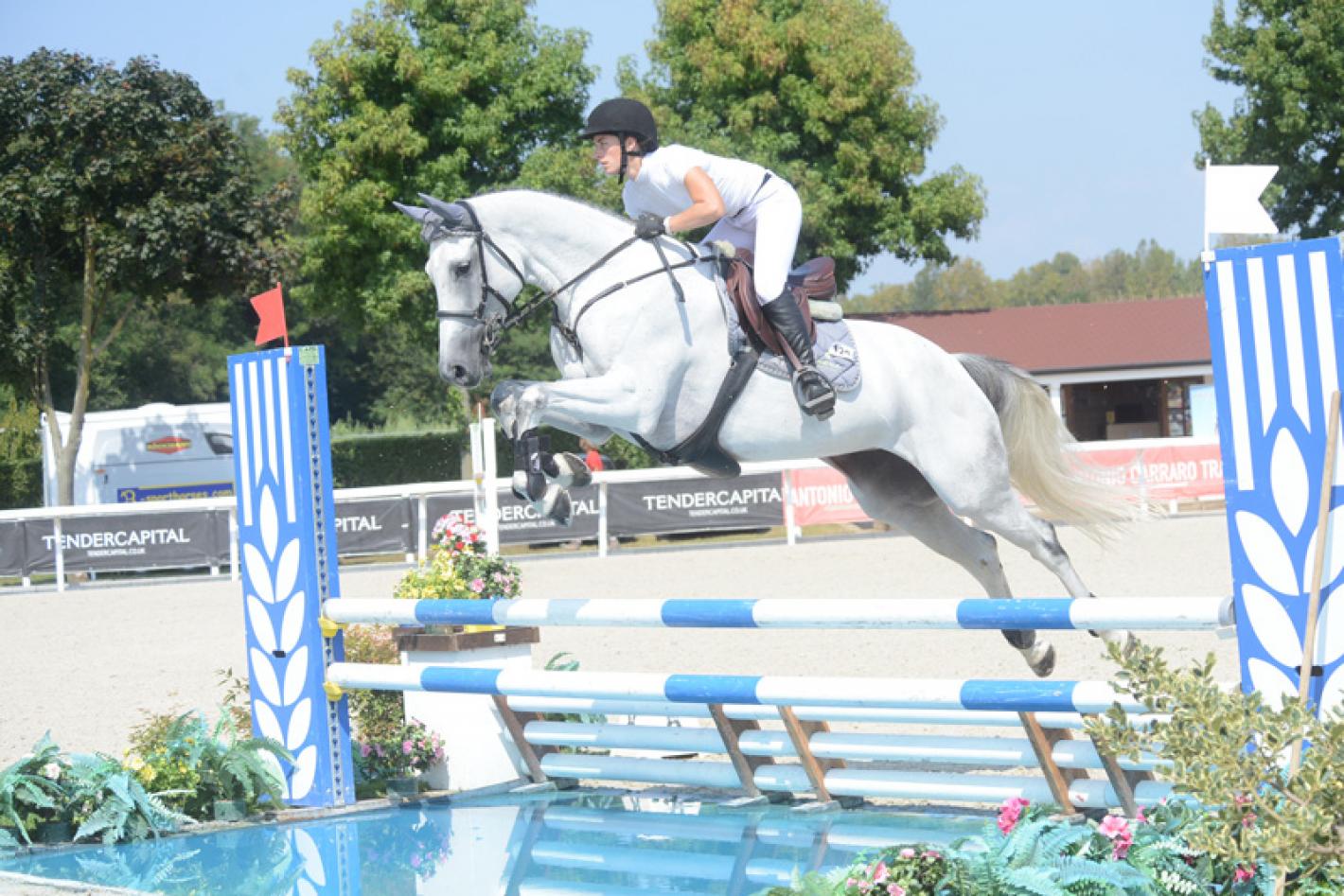 images/emiliaromagna/Salto_Ostacoli/medium/Etrea_generica_DSC_5187.jpg