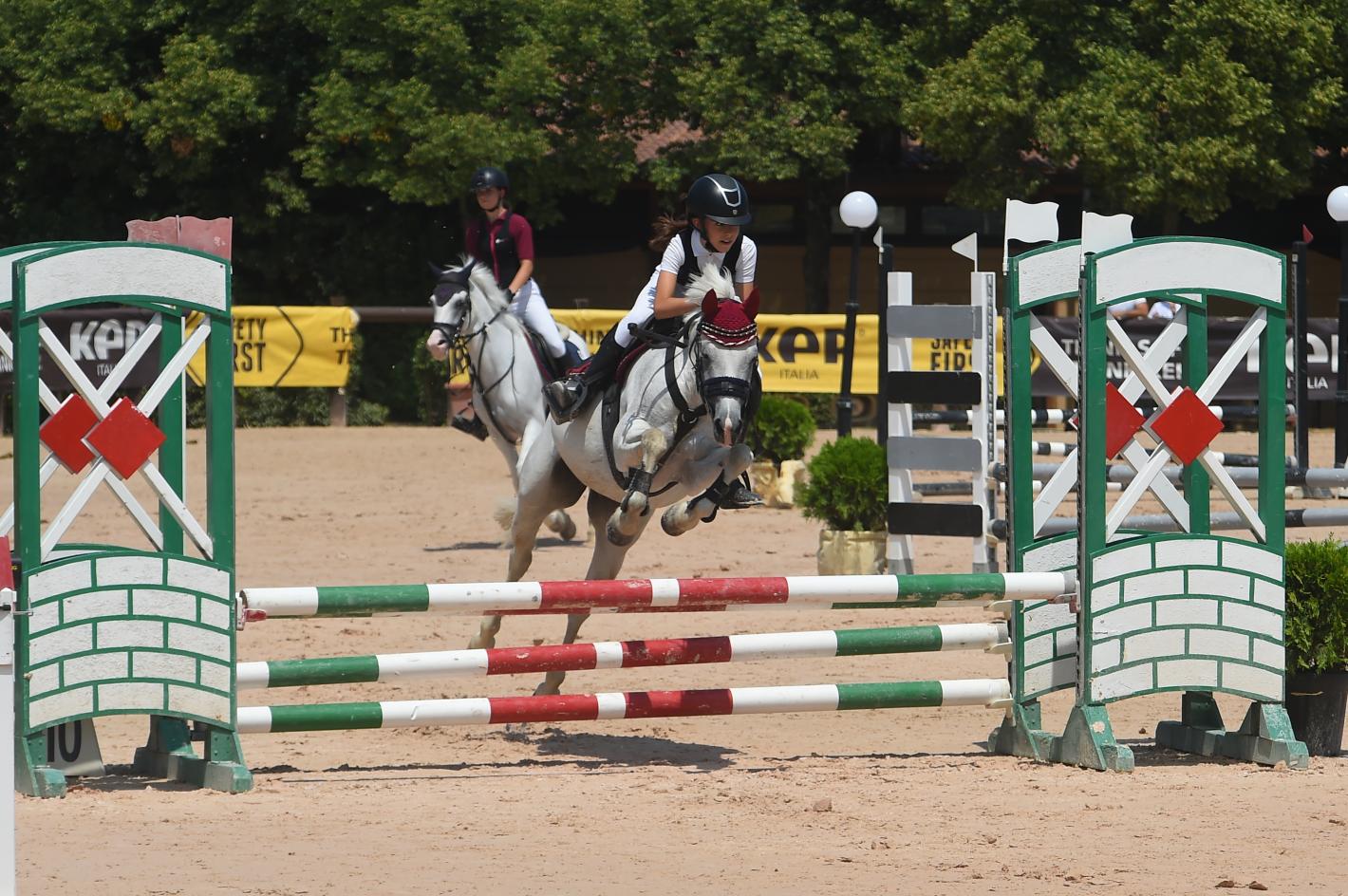 images/emiliaromagna/Salto_Ostacoli/medium/SO_-_emma_natalucci_-_fumata_bianca_-_n.2.JPG