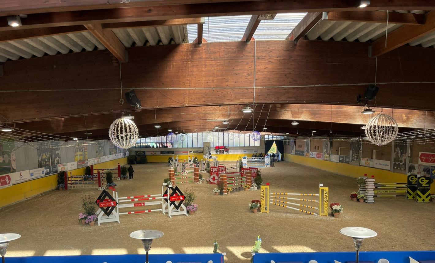 images/emiliaromagna/Salto_Ostacoli/medium/gese_indoor.jpeg