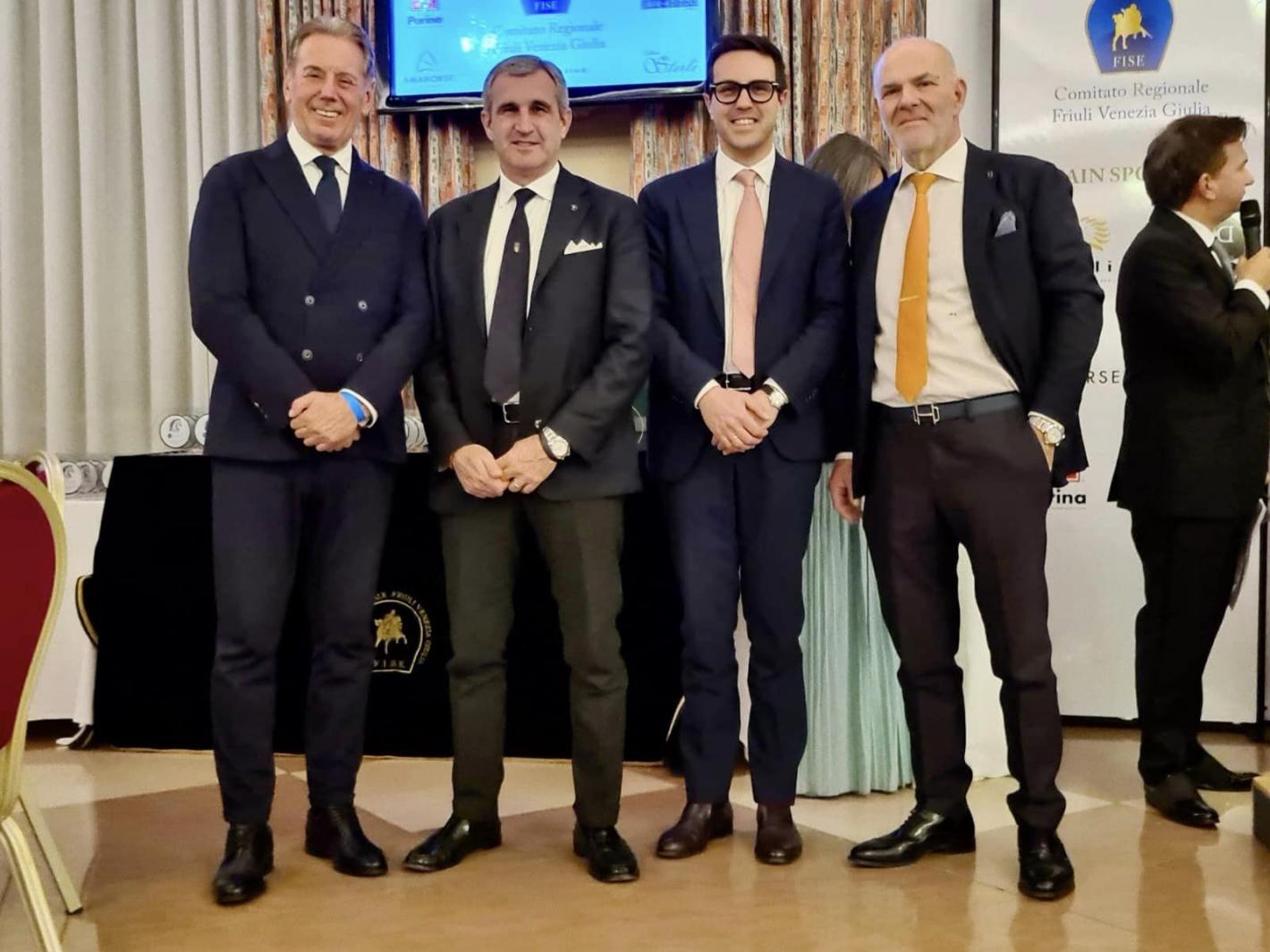 images/friuliveneziagiulia/medium/da_six_Fabio_Scoccimarro_Marco_Di_Paola_Igor_Treleani_Massimo_Giacomazzo_.jpg