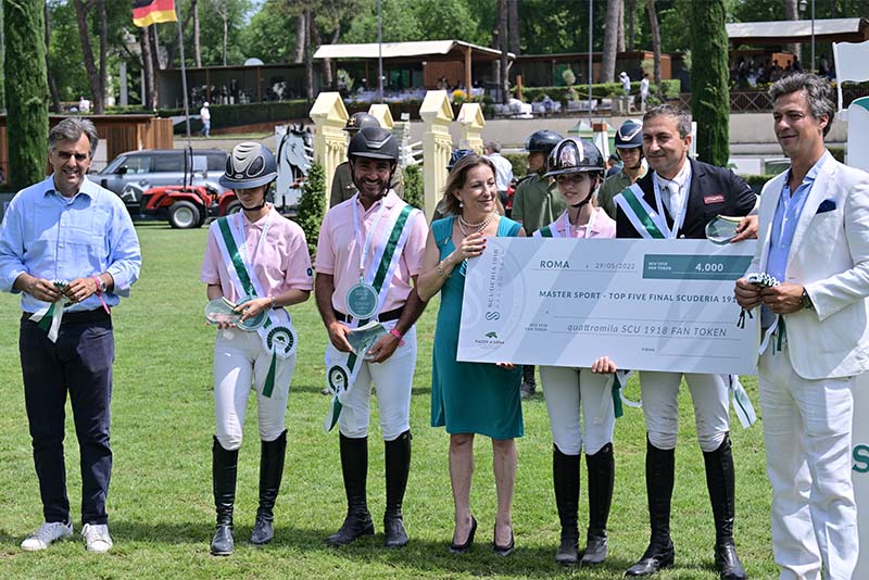 Premiazione ROSA scuderia 1918 FISE Sasso Fotografie