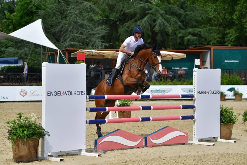GRAZIANI Alberto TOP AMBASSADOR TENUTA MONTEMAGNO 