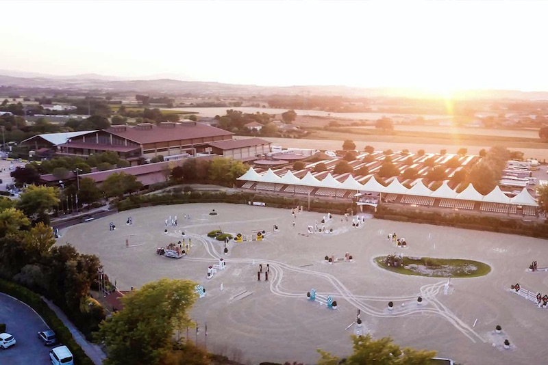 Horse riviera resort 2