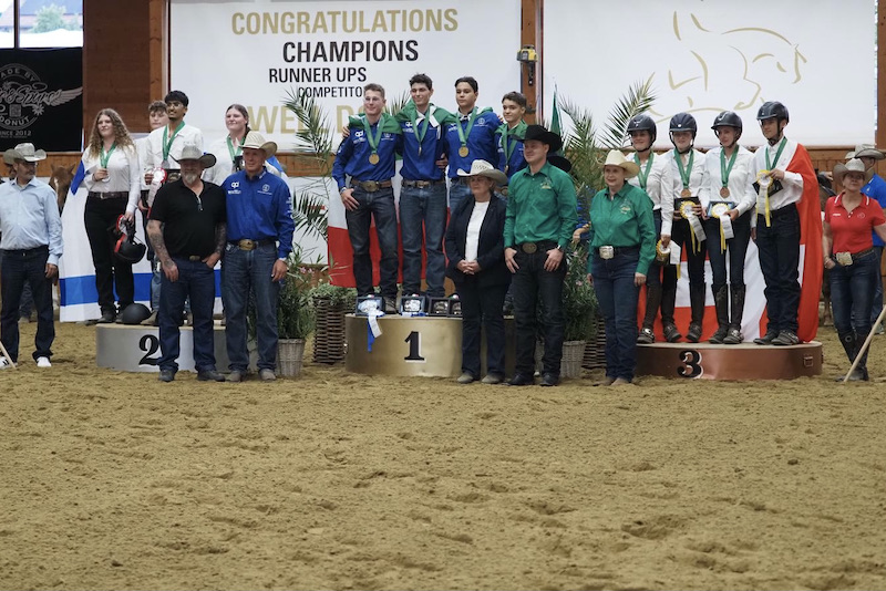 Junior oro 2