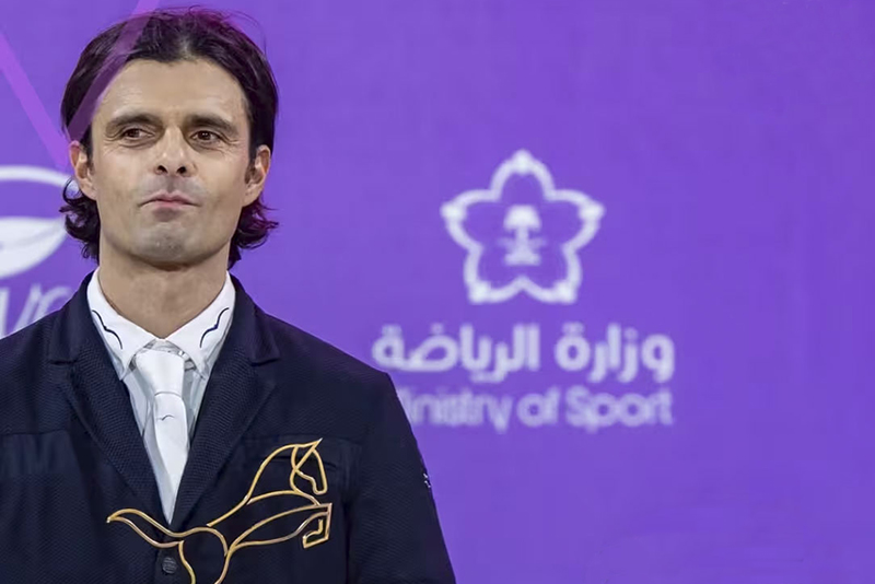 Emanuele Camilli in sella a Chacareno PS vince il GP del CSI4*-W di Riyadh