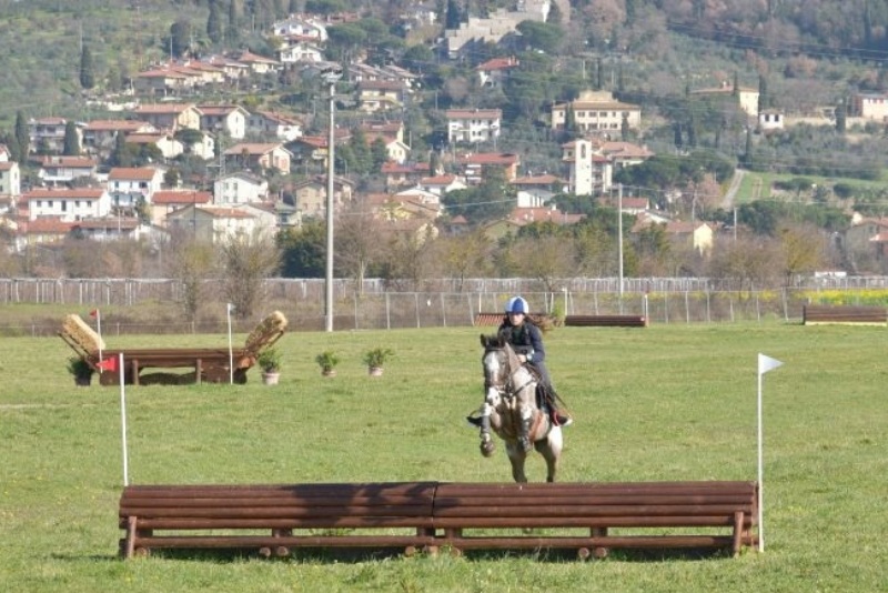 Schioppeta Cross Jumping