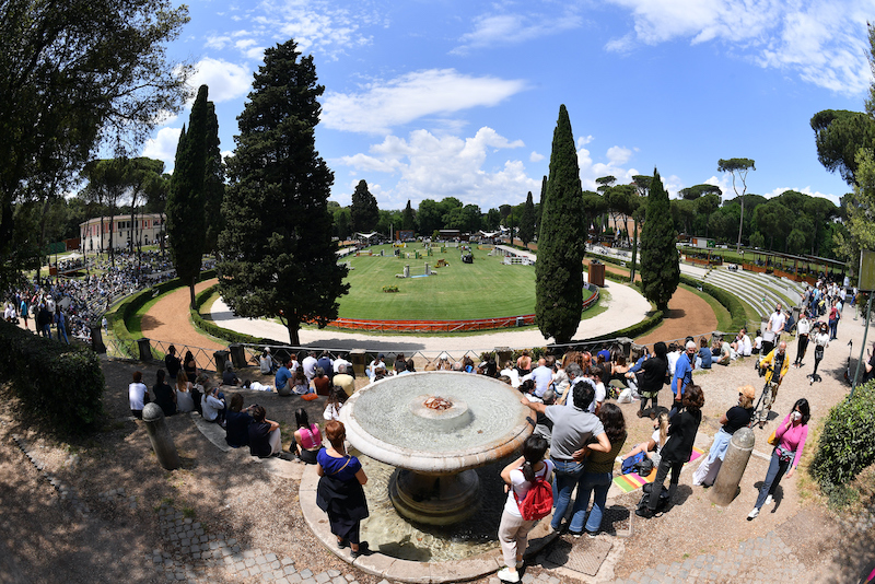 Piazza_di_Siena_2023_ferraro