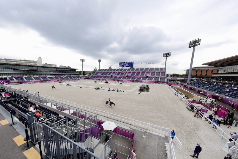 Equestrian Park rettangolo grasso 2