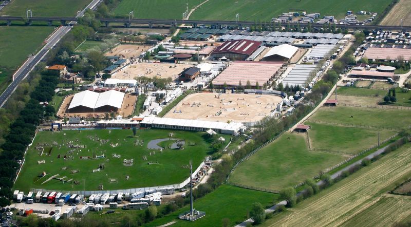 Vista Arezzo Equestrian