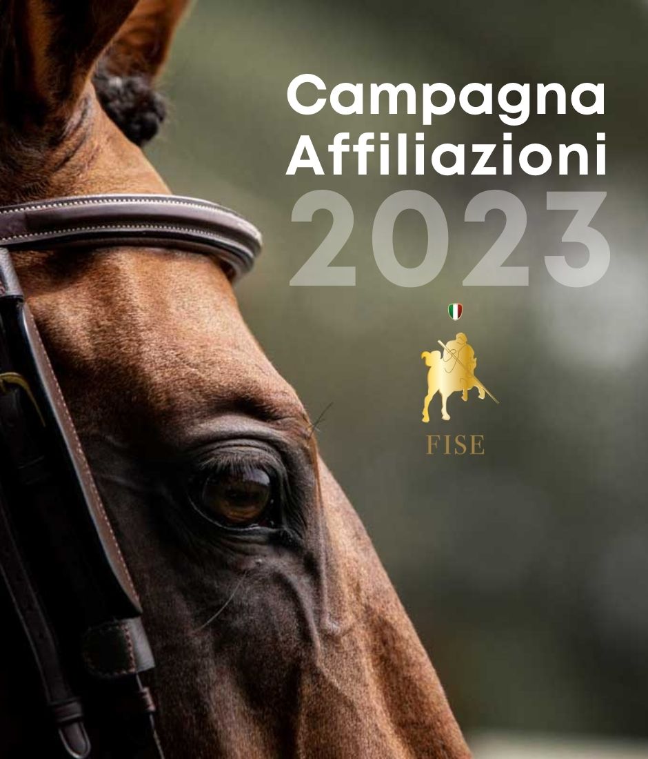 Piazza di Siena 2021