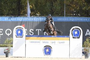 greta lepratti   salto ostacoli giovanile  non solo grafica di marco proli rid