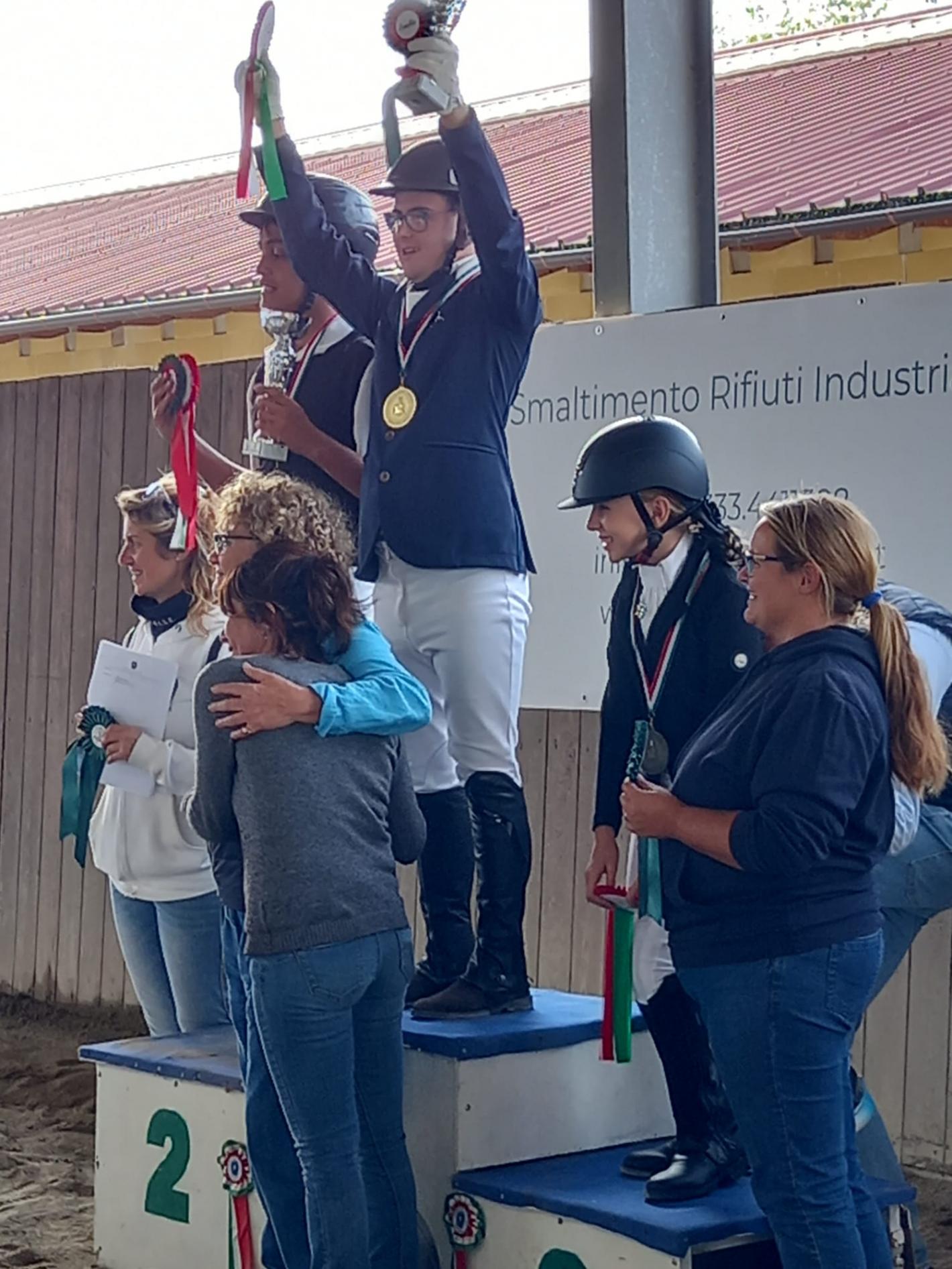 images/liguria/medium/COPERTINA_PARADRESSAGE.JPG