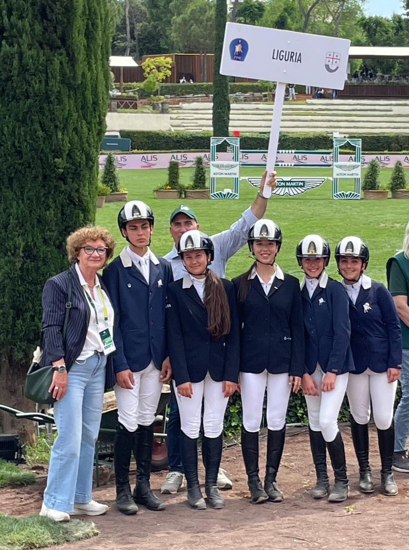 SQUADRE PONY E CAVALLI PIAZZA DI SIENA 2024