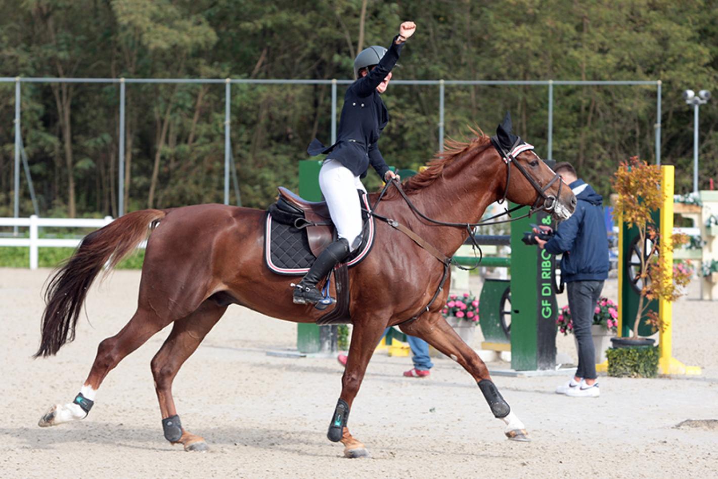 images/lombardia/News/Varie/medium/medium/medium/Salto_Ostacoli_2.JPG