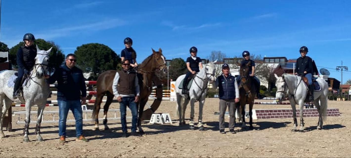 images/marche/Pony/2023/medium/f88fe7a6-d397-4e3e-8b77-371b6374b9ae.jpg