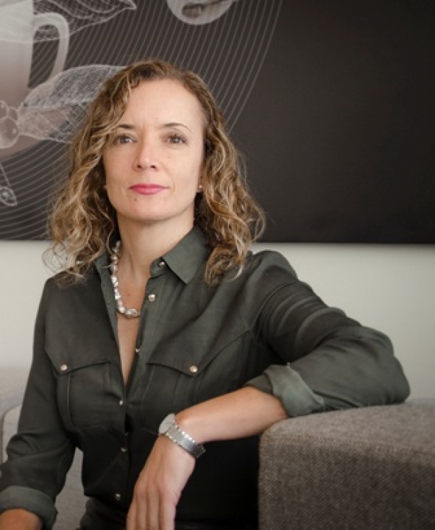 FEI : La prima donna Segretario Generale