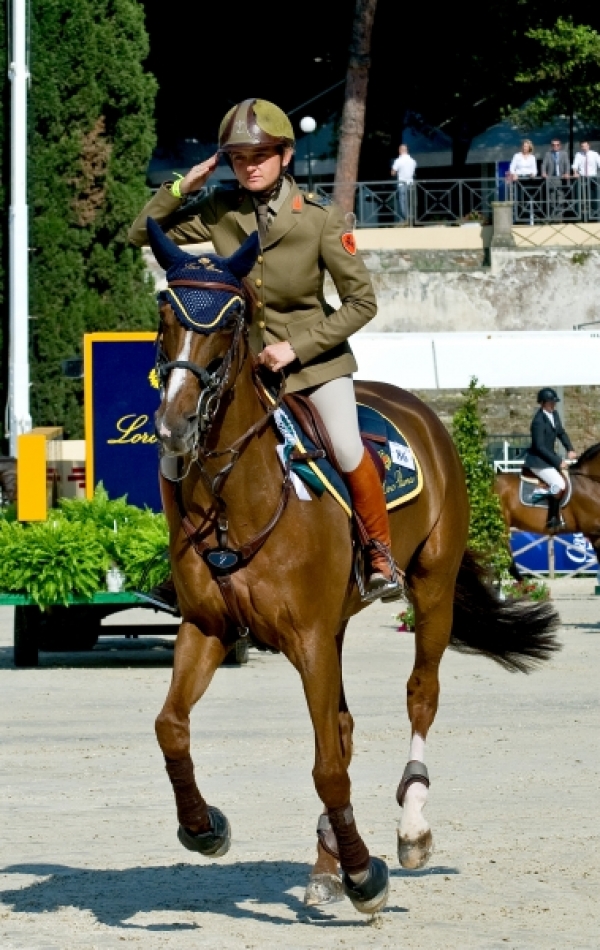 Salto ostacoli: Vizzini regna nel campionato militare