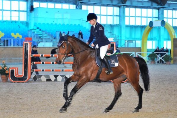 SALTO OSTACOLI: FRANCESCA CIRIESI VINCE A MANERBIO