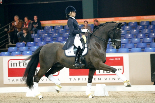 DRESSAGE: Qualifica continentale per Chiara Vitale