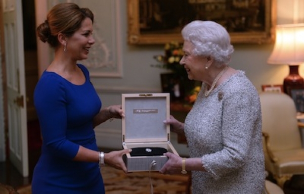 La Regina Elisabetta ha ricevuto il premio Fei Lifetime Achievement
