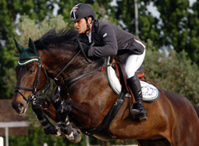 Salto: ad Arezzo brilla Simone Coata