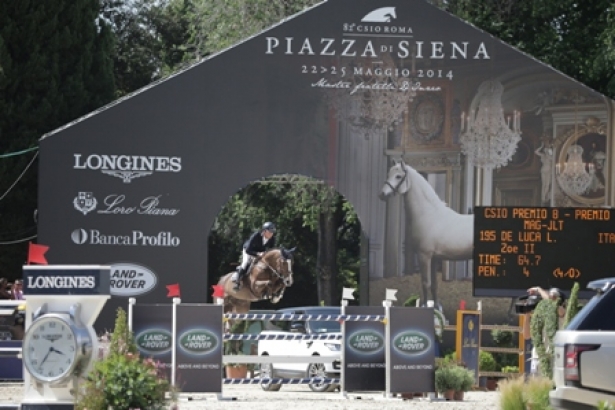 PIAZZA DI SIENA: Per i