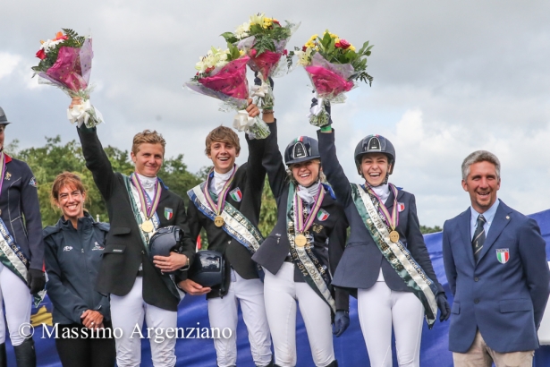 MILLSTREET2014: Completo. Italia medaglia di bronzo