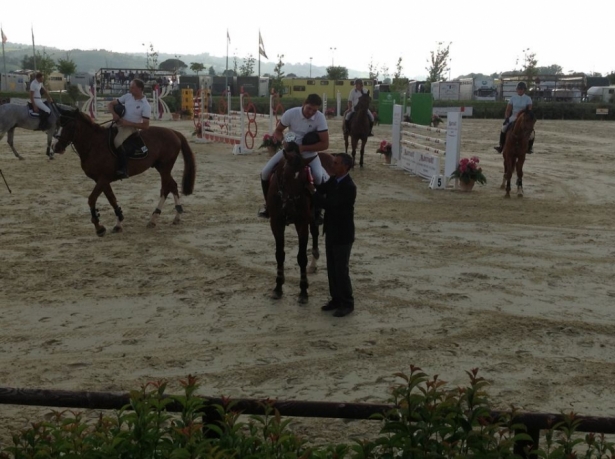 Salto ostacoli: Giovani cavalli in classifica a Montefalco