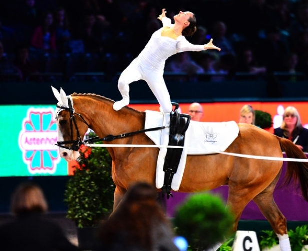 VOLTEGGIO: FEI WORLD CUP. MEDAGLIA D’ORO PER ANNA CAVALLARO