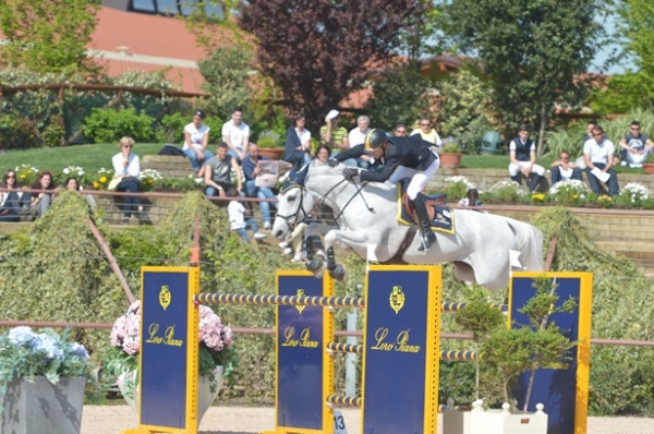 SALTO OSTACOLI: Campionati italiani. Quattro binomi in testa dopo la prima manche