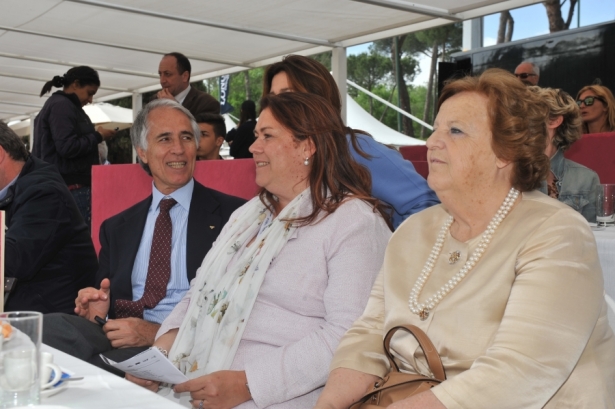 PIAZZA DI SIENA: Ospiti illustri sul palco FISE