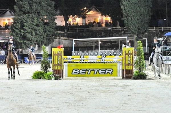 Piazza di Siena: quinto Inno di Mameli per Bologni e Chiaudani