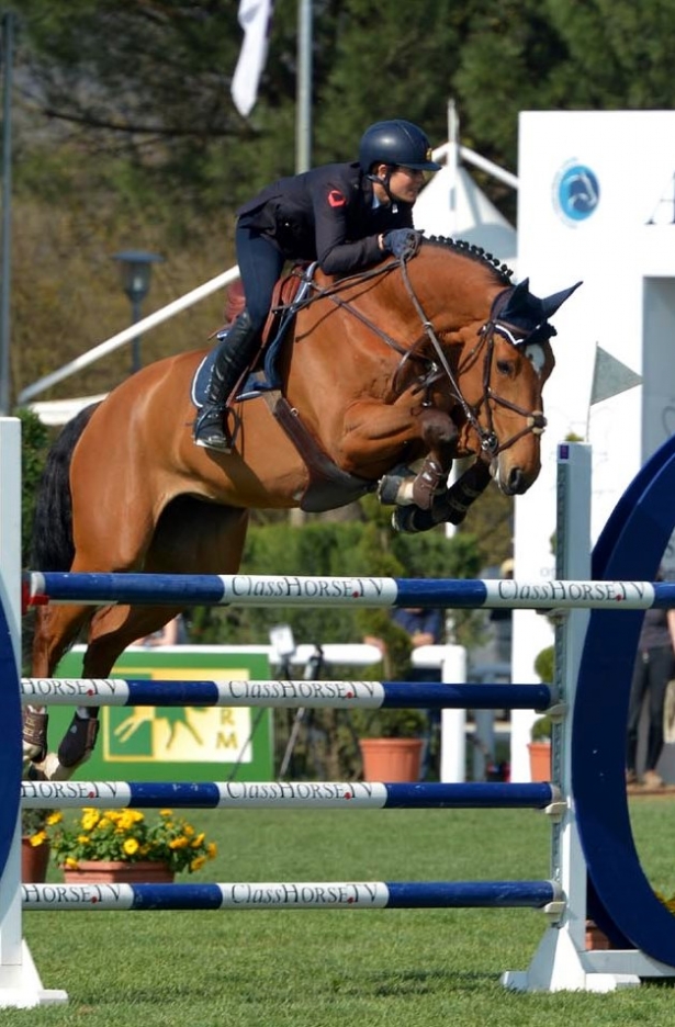 SALTO OSTACOLI: Toscana Tour. Inno d’Italia per Giulia Martinengo