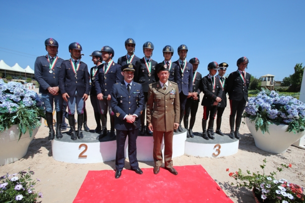 SALTO OSTACOLI: All’Aeronautica Militare il Campionato Italiano Interforze a squadre