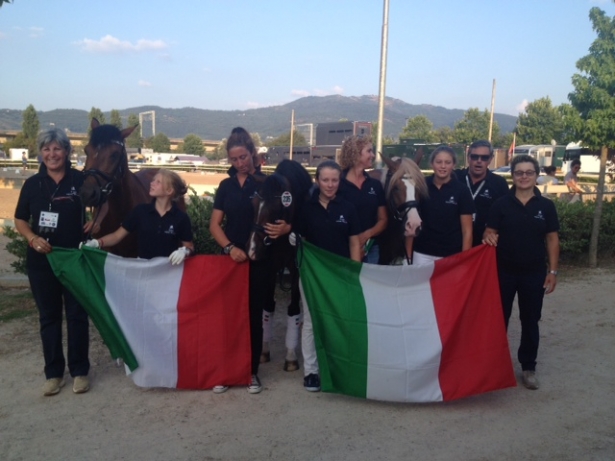 DRESSAGE: Settimo posto continentale per l'Italia dei pony