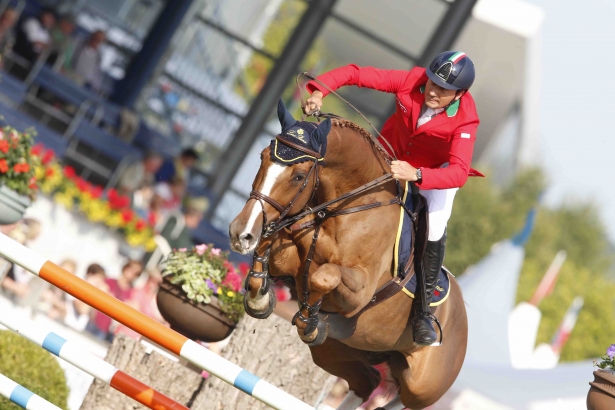 SALTO OSTACOLI: Europei Aachen. Bucci e Catwalk Z approdano alla finale