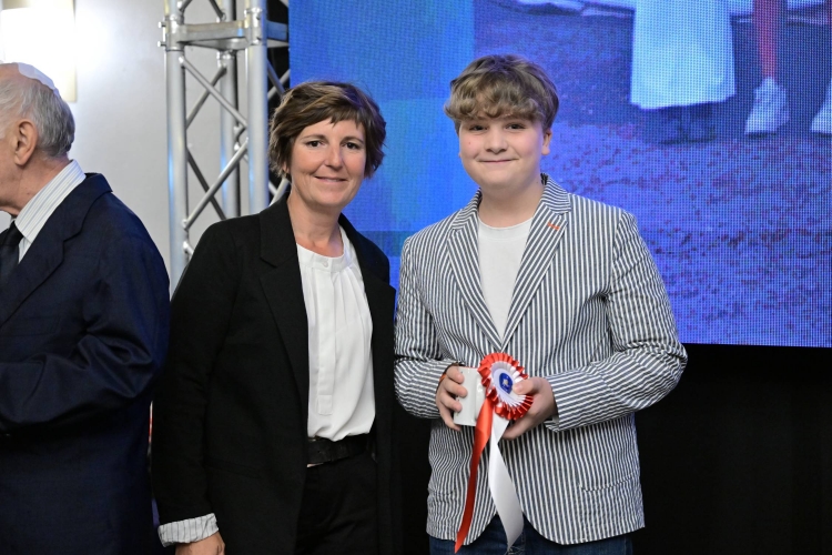 9EN_2010