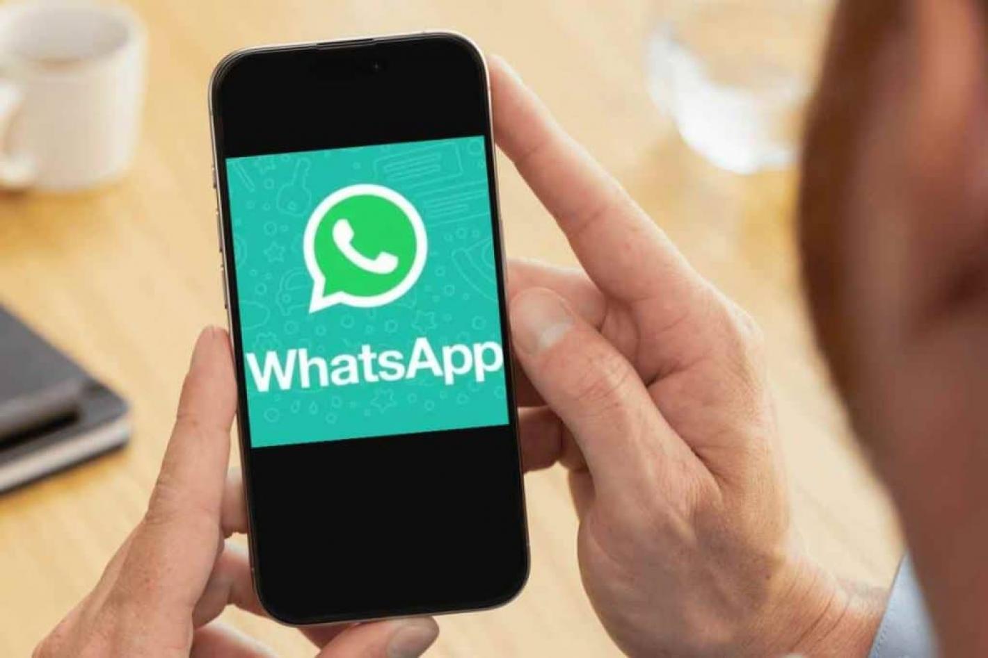 images/medium/telefono-Whatsapp-17112024-mistergadget.tech_-1024x683_1.jpg