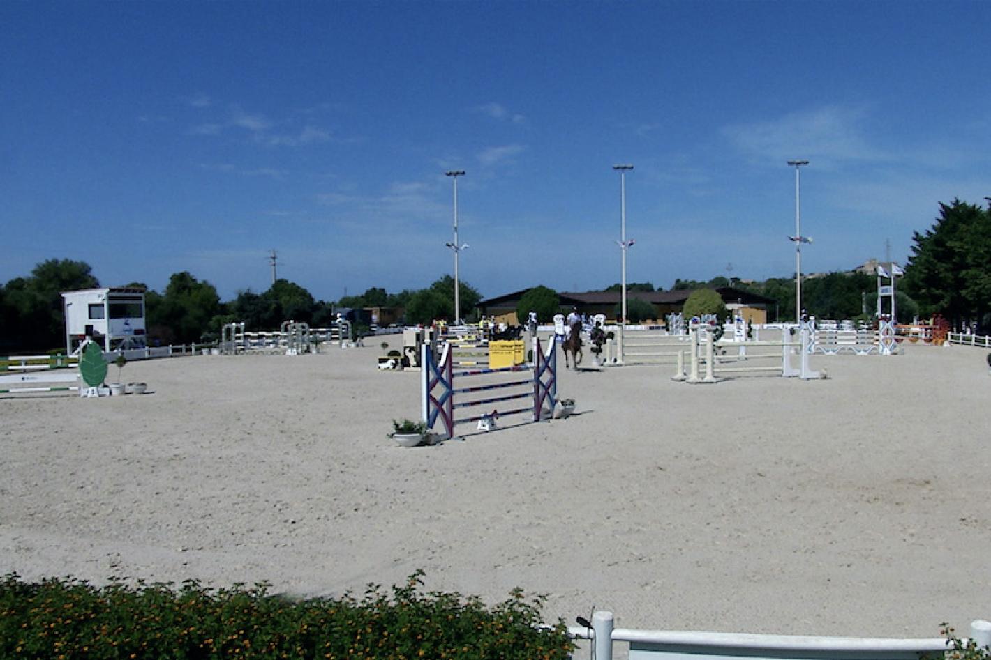 images/sicilia/Panoramiche/medium/Equistile_Equestrian_Centre_Panoramica_studio_moog.jpg