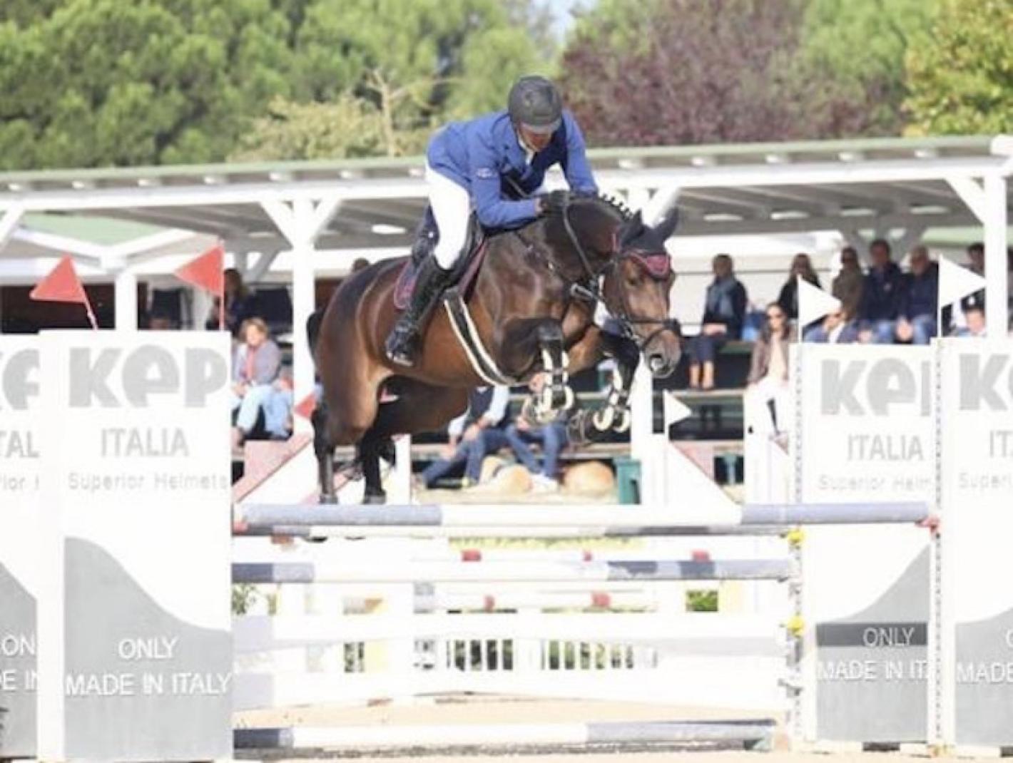 images/sicilia/Salto_Ostacoli/medium/Carezza_di_Jannarella.jpeg