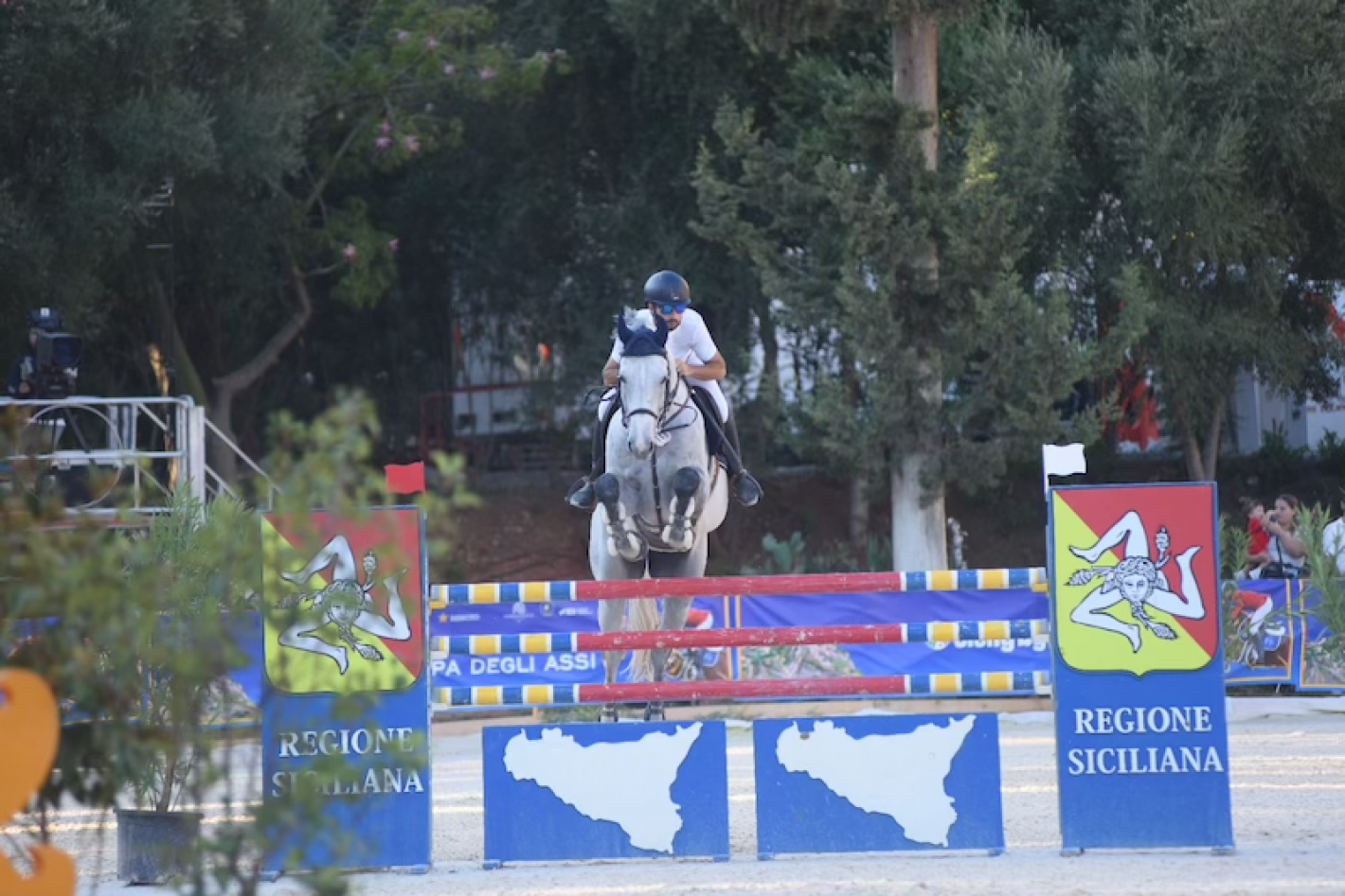 images/sicilia/Salto_Ostacoli/medium/Carrabotta_Crispello_Coppassi.png