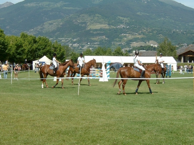 2005GS (18)