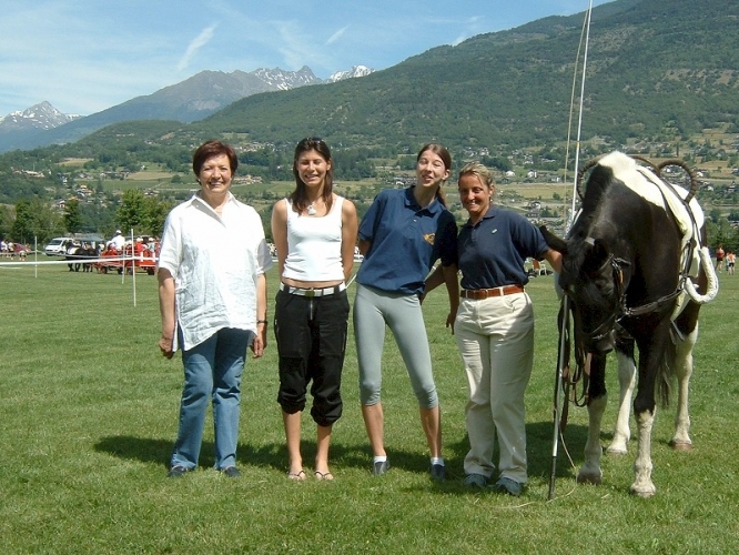2005GS (20)