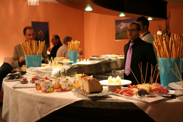 2010Gala110205 (83)